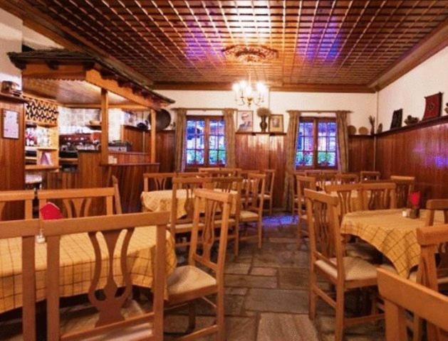 Hotel Bitouni Metsovo Buitenkant foto